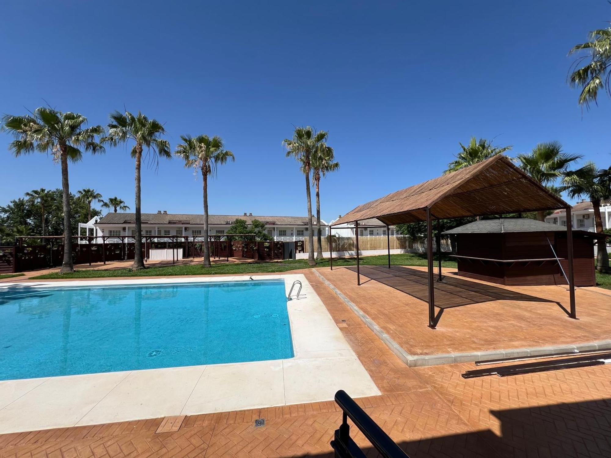Torre de la Reina Hospedium Hotel Blu Torre De Sevilla מראה חיצוני תמונה