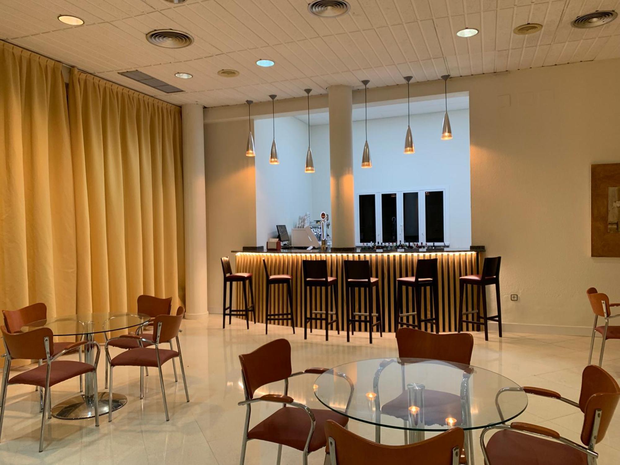 Torre de la Reina Hospedium Hotel Blu Torre De Sevilla מראה חיצוני תמונה
