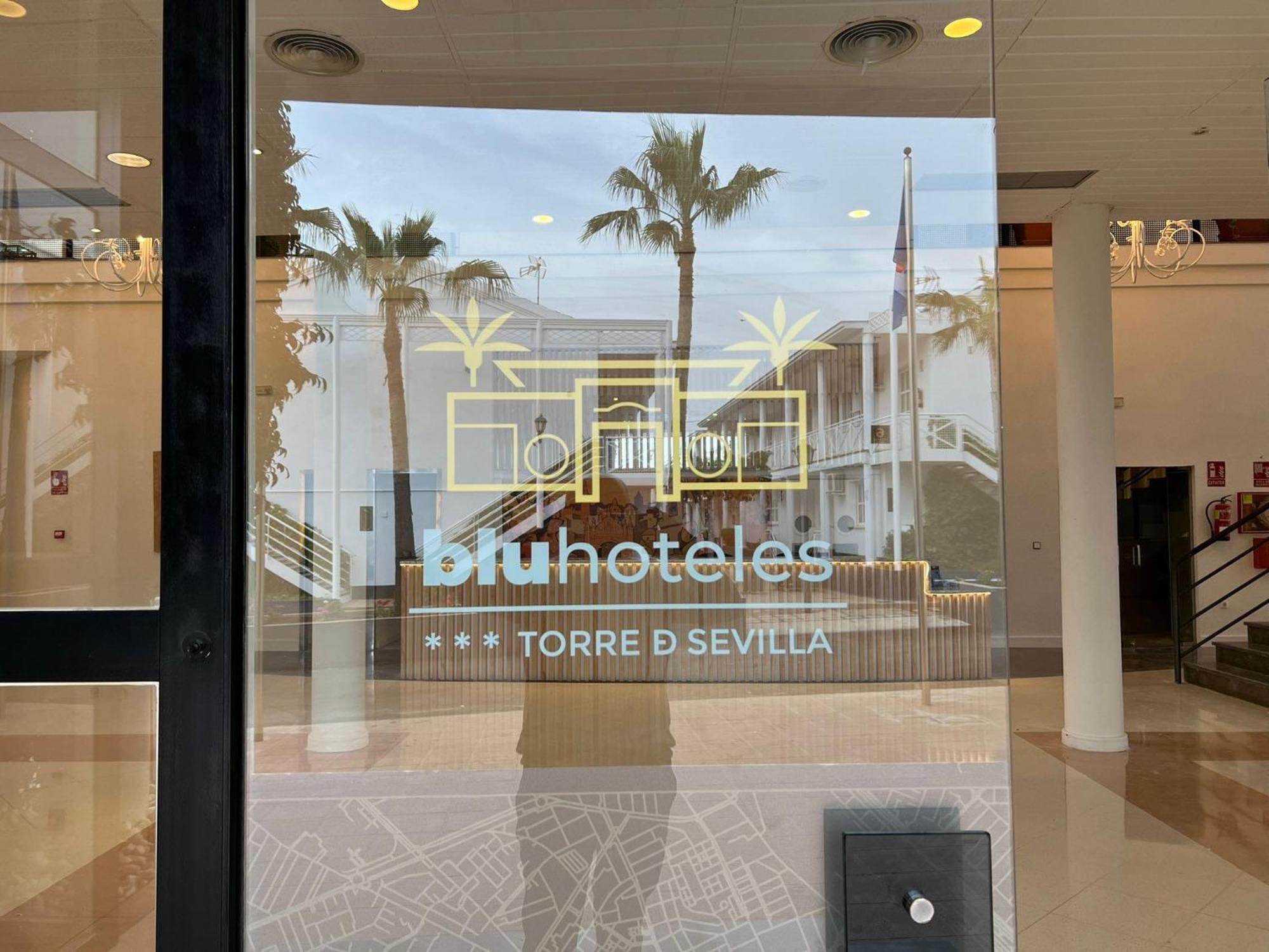 Torre de la Reina Hospedium Hotel Blu Torre De Sevilla מראה חיצוני תמונה