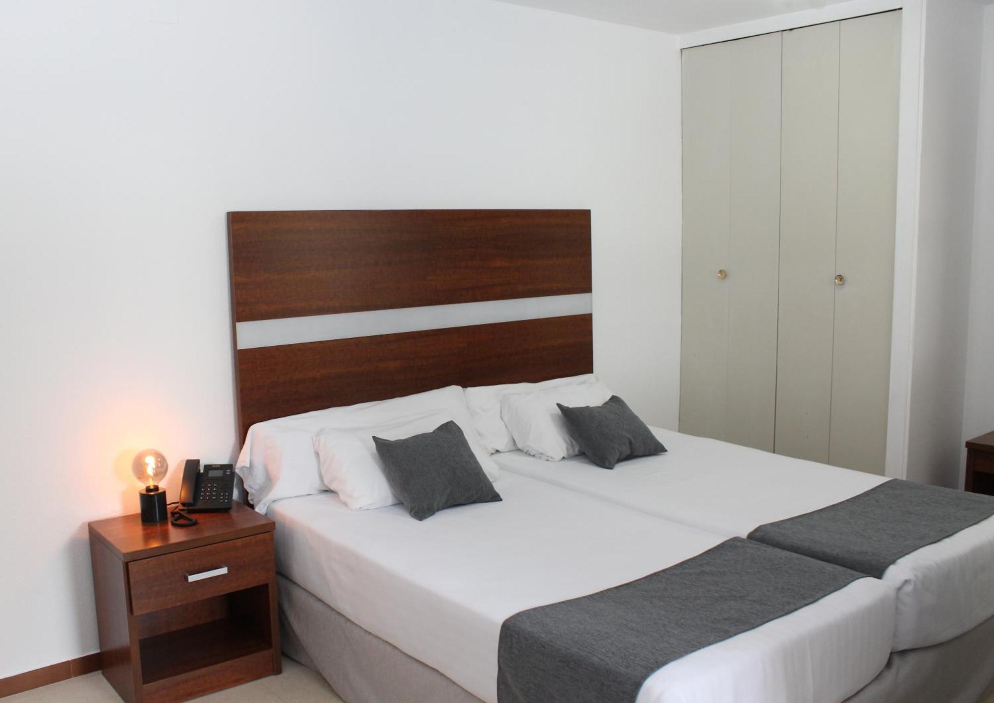 Torre de la Reina Hospedium Hotel Blu Torre De Sevilla מראה חיצוני תמונה